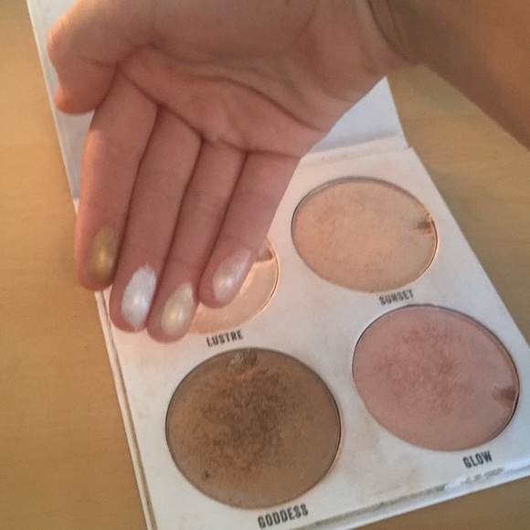 ABH AURORA BLINDING HIGHLIGHTERS AND OTHER BRANDS - Picture 3 of 3